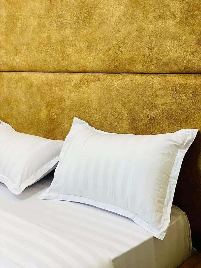 Lee Furnished Homes Executive Suite 2 Kampala 0*,  Oeganda